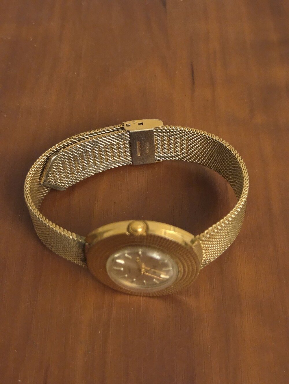Vintage 1970's Gold Mesh Timex Electric "UFO" Bracelet Watch